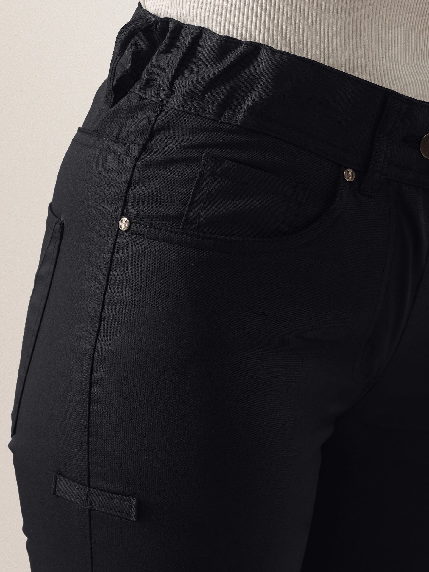 thumbnail image 2 of NWT Chefwear Women's Chef Pant – Black, Baggy Style, Polycotton 2 of 6